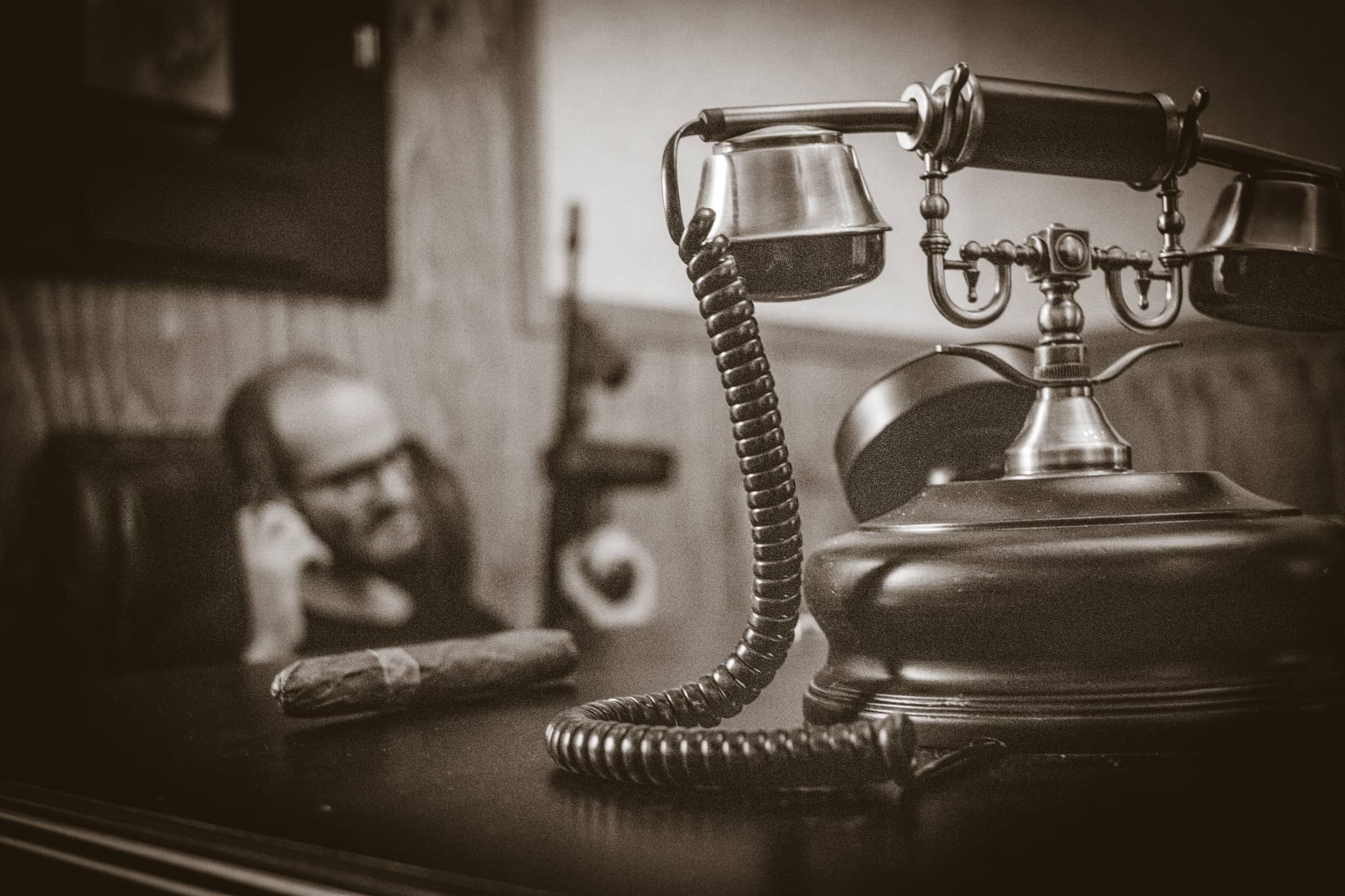 Mafia escape rom pa Forus